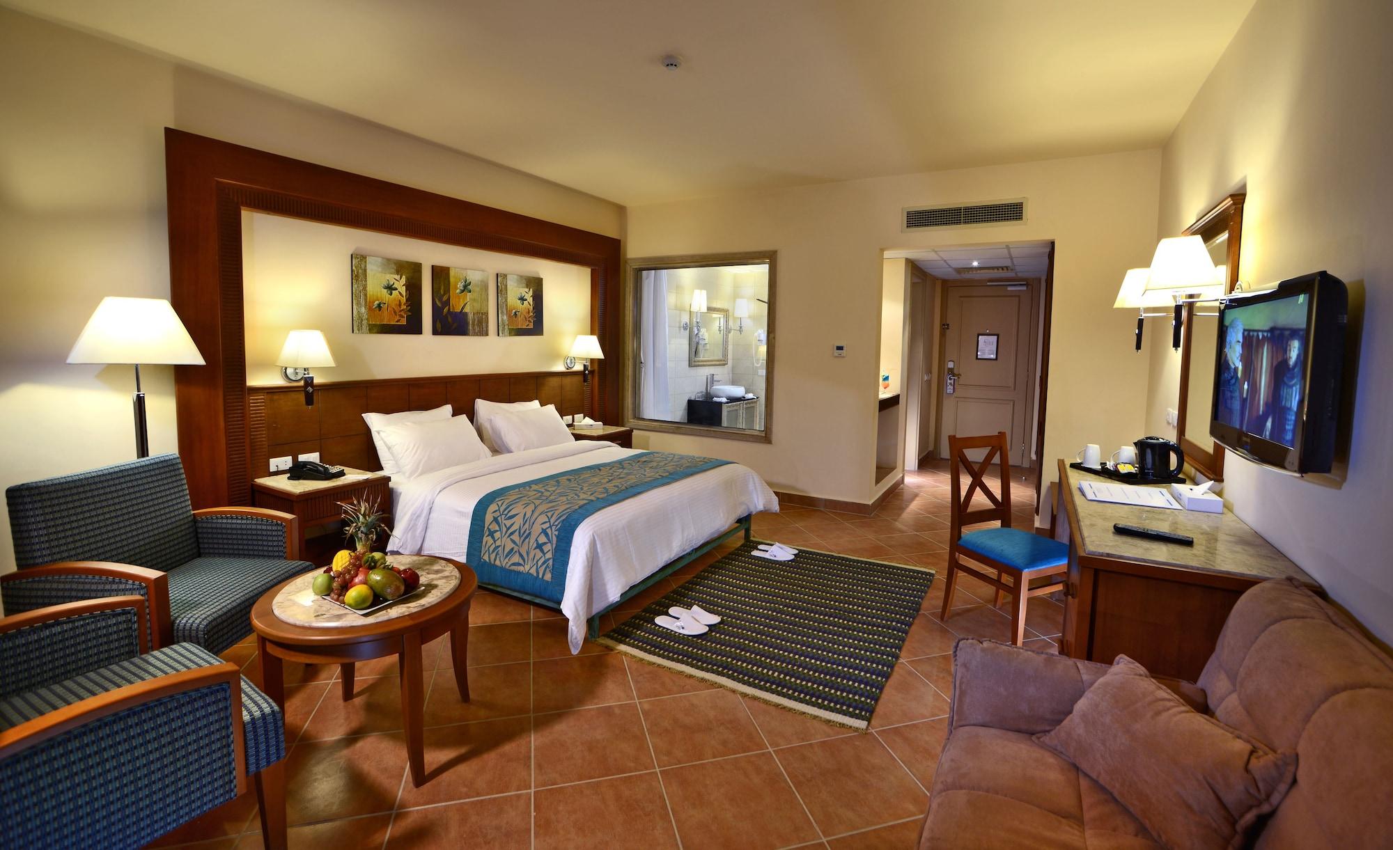 Hotel Charmillion Club Aquapark à Charm el-Cheikh Extérieur photo A room at the Hilton Sharm El Sheikh