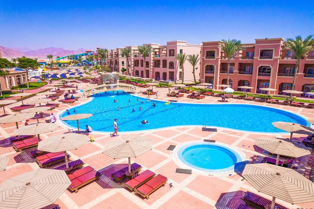 Hotel Charmillion Club Aquapark à Charm el-Cheikh Extérieur photo A resort in Sharm El Sheikh