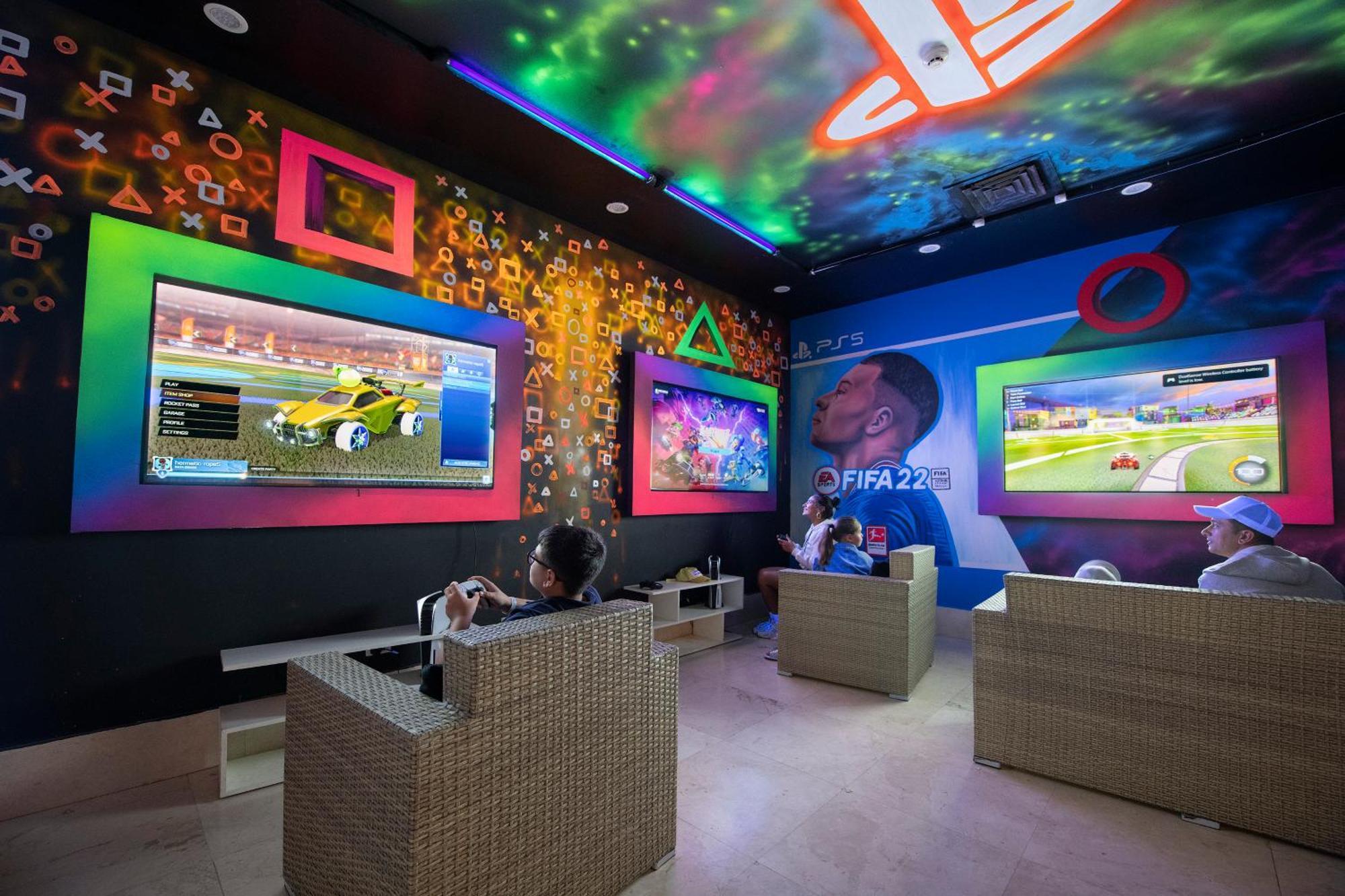 Hotel Charmillion Club Aquapark à Charm el-Cheikh Extérieur photo PlayStation Lounge in Dubai